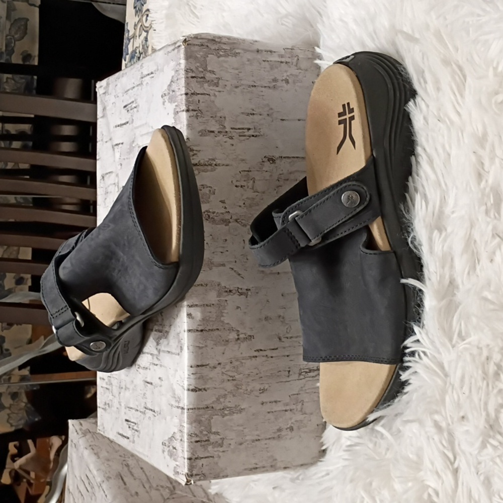 KURU Black Slide Sandals with Adjustable Strap